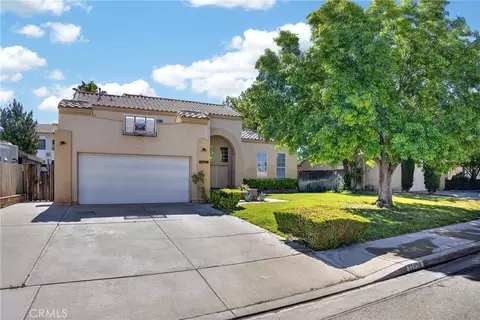 37234 Little Sycamore St, Palmdale, CA 93552