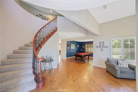 Entry Way - 21809 Taylor Ct, Santa Clarita, CA 91390 photo 2 of 8