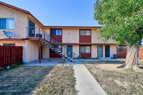 1011 W Avenue H12, Lancaster, CA 93534