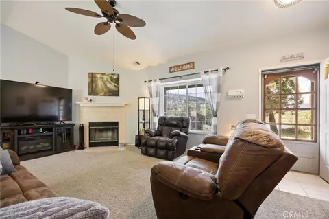 23500 Lakeview, Tehachapi, CA 93561 photo 12