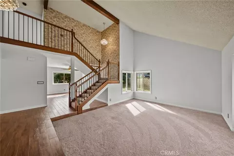 Living - 2031 Morning Glory, Simi Valley, CA 93065 photo 1 of 8