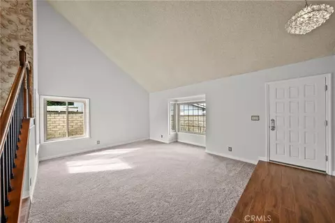 Living - 2031 Morning Glory, Simi Valley, CA 93065 photo 4 of 8