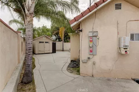 Exterior - 400 Hay St, Montebello, CA 90640 photo 7 of 10