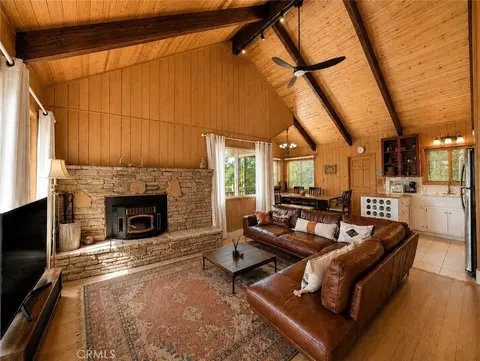15312 Juniper Ct, Pine Mountain Club, CA 93222