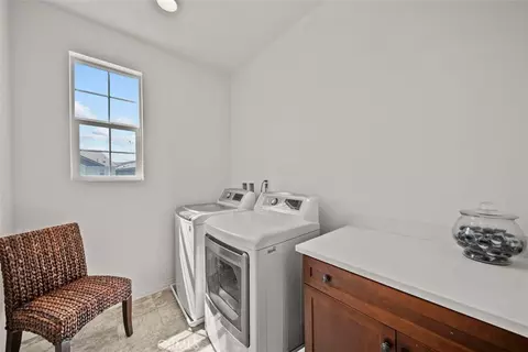 Other - 20726 Celadon Ct, Saugus, CA 91350 photo 9 of 17