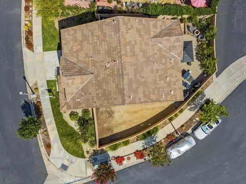 View/Area - 20726 Celadon Ct, Saugus, CA 91350 photo 1 of 14