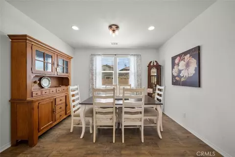 Other - 20726 Celadon Ct, Saugus, CA 91350 photo 3 of 17