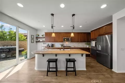 20726 Celadon Ct, Saugus, CA 91350