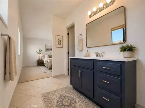 Bath - 606 E Avenue J9, Lancaster, CA 93535 photo 3 of 7