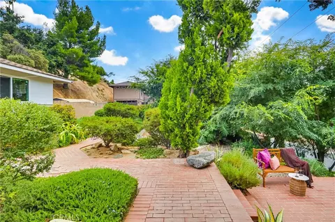 Exterior - 9522 Cedarvale Rd, Tujunga, CA 91042 photo 18 of 31