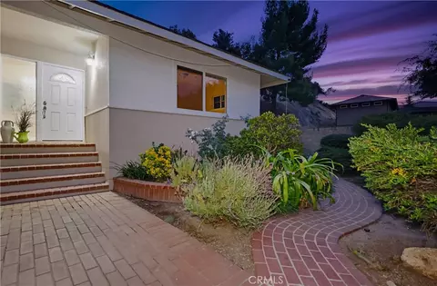 Exterior - 9522 Cedarvale Rd, Tujunga, CA 91042 photo 30 of 31
