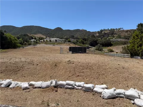 2140 Speck Ln, Newbury Park, CA 91320