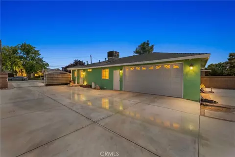 3333 W Avenue L4, Lancaster, CA 93536