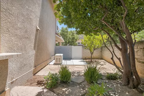 305 Saint Thomas, Oak Park, CA 91377 photo 27