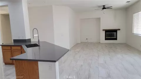 Living - 36532 Eveningside, Palmdale, CA 93552 photo 1 of 2