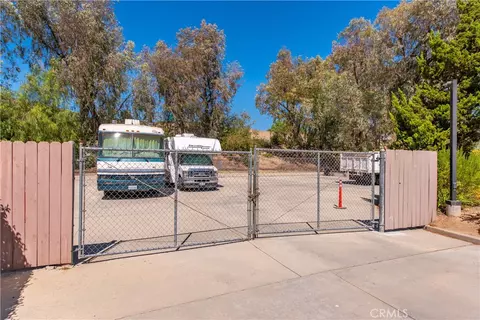 Exterior - 2450 Stow, Simi Valley, CA 93063 photo 3 of 3