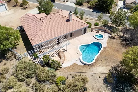 34533 Aspen St, Acton, CA 93510 photo 2