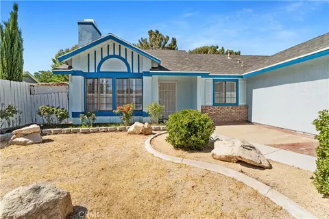 1809 W Avenue K9, Lancaster, CA 93534