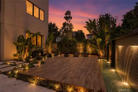 Exterior - 61 Iluna, Irvine, CA 92618 photo 3 of 7