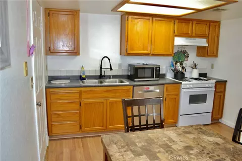 Kitchen - 809 S Sunset, Ridgecrest, CA 93555 photo 1 of 1