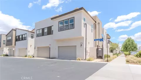 27504 Illumination Ct, Valencia, CA 91381
