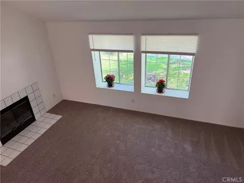Living - 5060 Adobe, Palmdale, CA 93552 photo 2 of 3