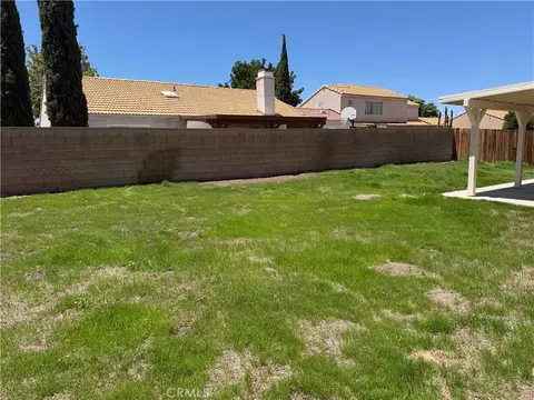 Exterior - 5060 Adobe, Palmdale, CA 93552 photo 5 of 6