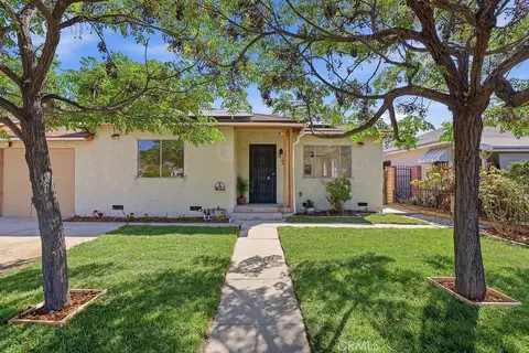 10332 Cayuga Ave, Pacoima, CA 91331