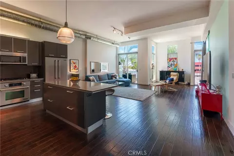 13320 Beach Ave #301, Marina Del Rey, CA 90292