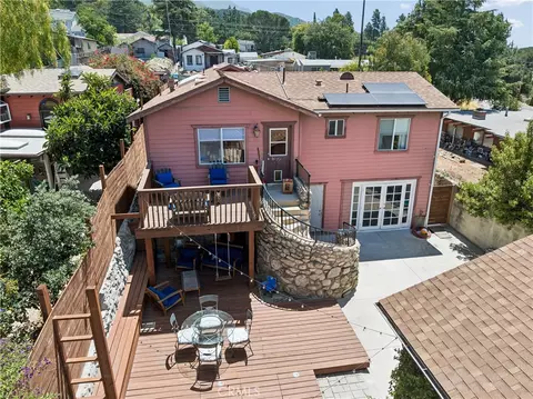 Exterior - 10311 Marcus, Tujunga, CA 91042 photo 7 of 9