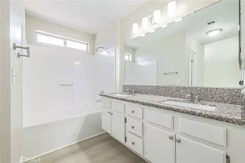 Bath - 43901 Fallon, Lancaster, CA 93535 photo 5 of 5