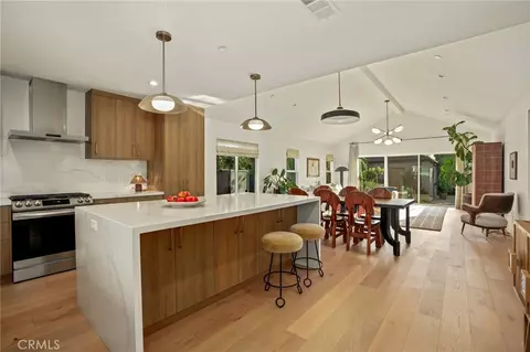3715 Hillcrest Dr, Los Angeles, CA 90016