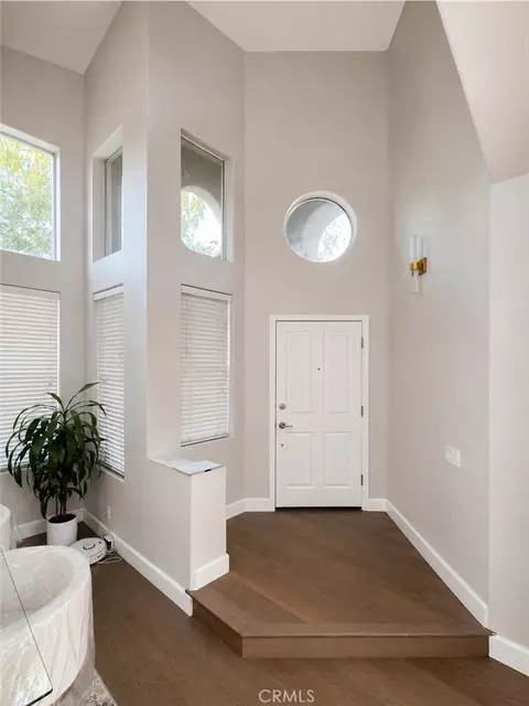 Entry Way - 3955 Sunsetridge Rd, Moorpark, CA 93021 photo 1 of 2