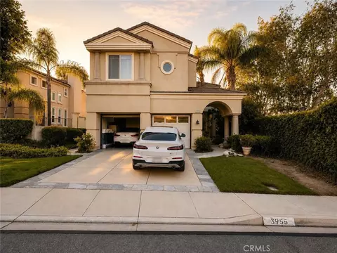 3955 Sunsetridge Rd, Moorpark, CA 93021