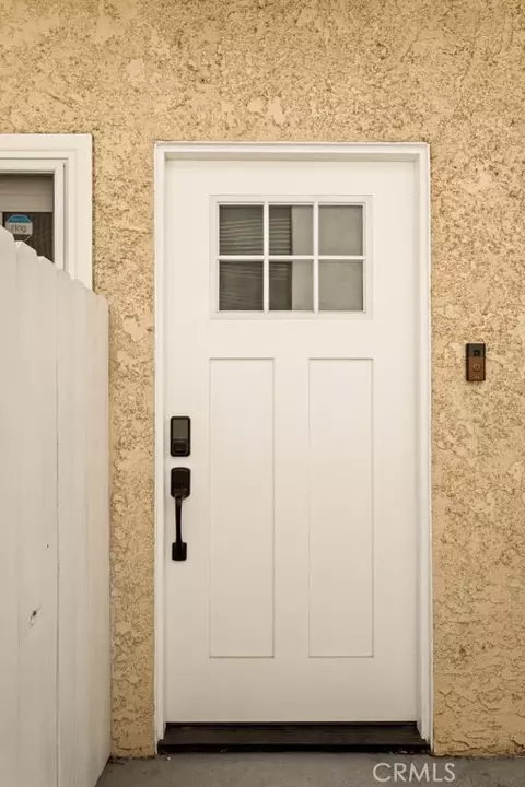 13948 Moorpark St #4, Sherman Oaks, CA 91423