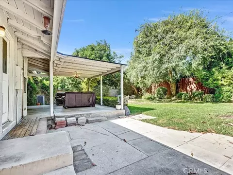 Exterior - 6923 Comanche Ave, Winnetka, CA 91306 photo 7 of 10