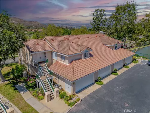 View/Area - 405 Huyler Ln #D, Simi Valley, CA 93065 photo 5 of 7