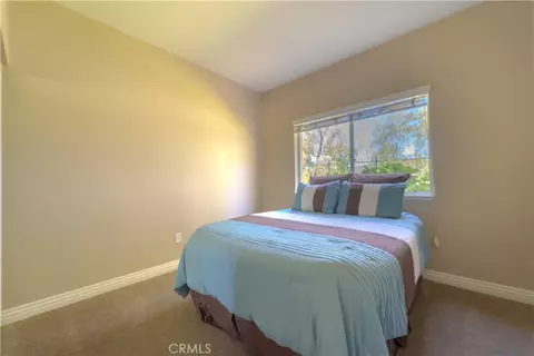 Bedroom - 405 Huyler Ln #D, Simi Valley, CA 93065 photo 4 of 5