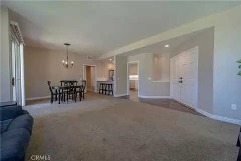Living - 405 Huyler Ln #D, Simi Valley, CA 93065 photo 4 of 5