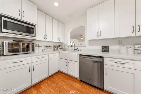 Kitchen - 46408 172nd E, Lancaster, CA 93535 photo 2 of 5