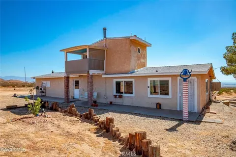 Exterior - 46408 172nd E, Lancaster, CA 93535 photo 5 of 7