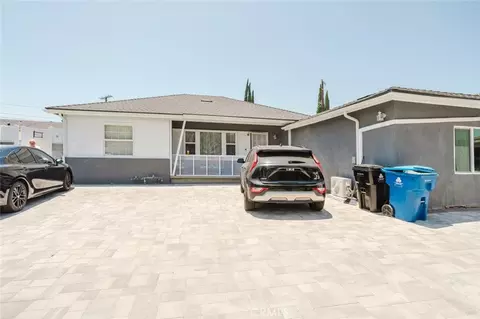 10527 Danube Ave, Granada Hills, CA 91344