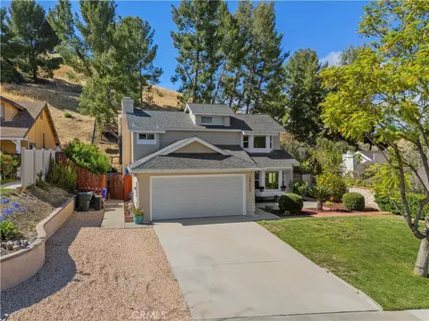28235 Royal Rd, Castaic, CA 91384