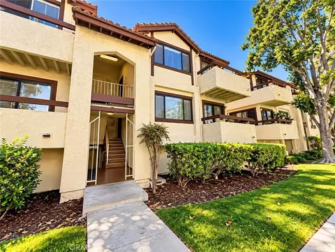 18105 Sundowner Way #978, Canyon Country, CA 91387