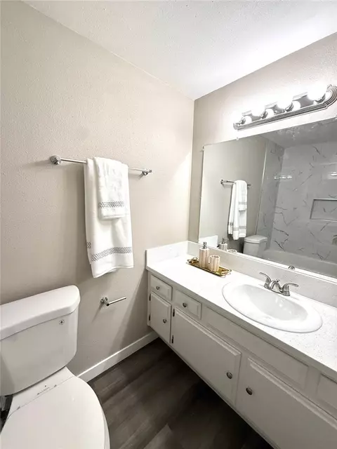 Bath - 44251 E Raysack, Lancaster, CA 93535 photo 5 of 7