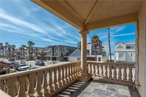 Exterior - 1000 Mandalay Beach Rd, Oxnard, CA 93035 photo 6 of 7