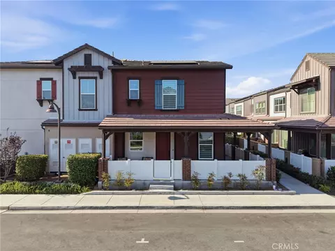101 Red Brick Dr #1, Simi Valley, CA 93065