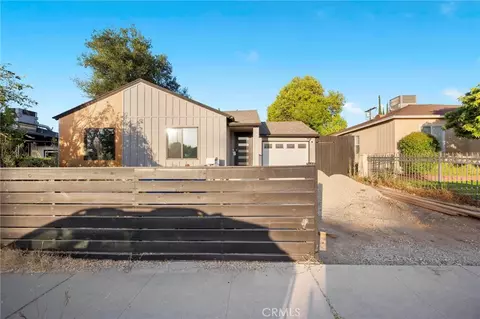 5776 Hesperia Ave, Encino, CA 91316