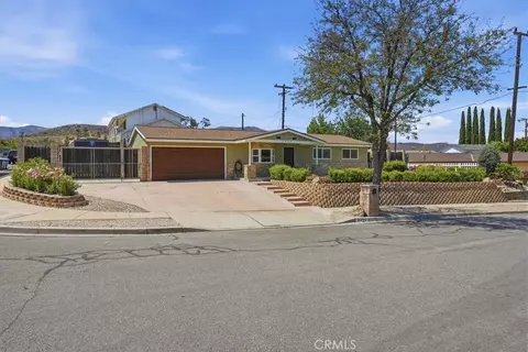 3090 Gardner St, Simi Valley, CA 93065