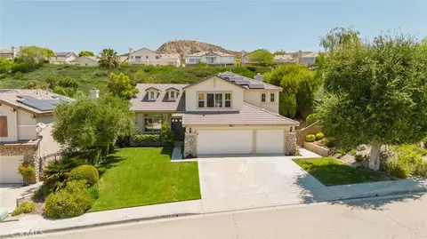 26352 Cardinal Dr, Canyon Country, CA 91387